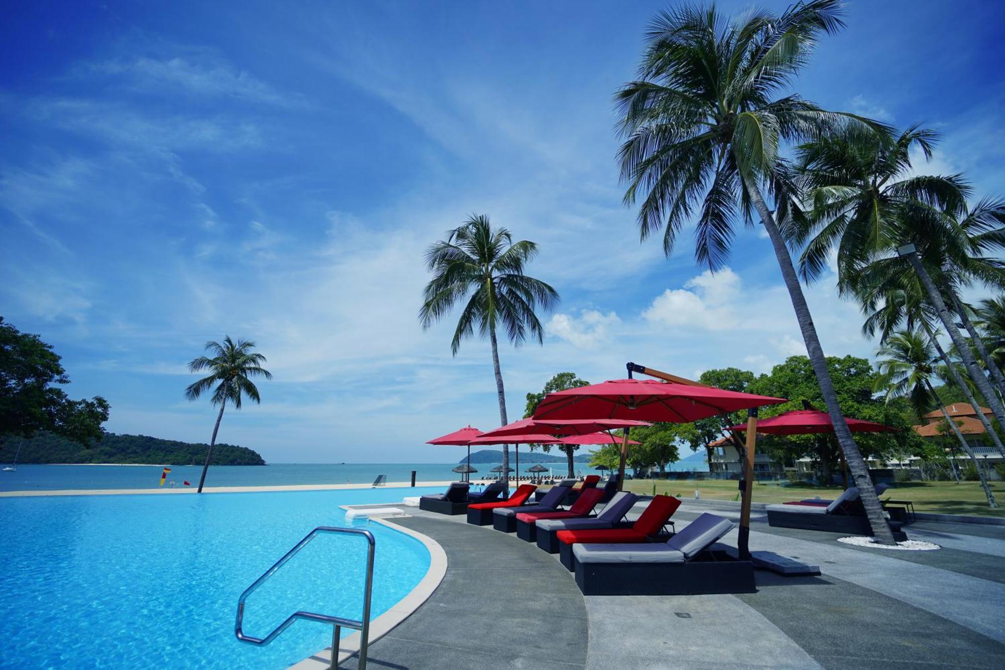 Holiday Villa Resort & Beachclub Langkawi Pantai Cenang  Exterior foto